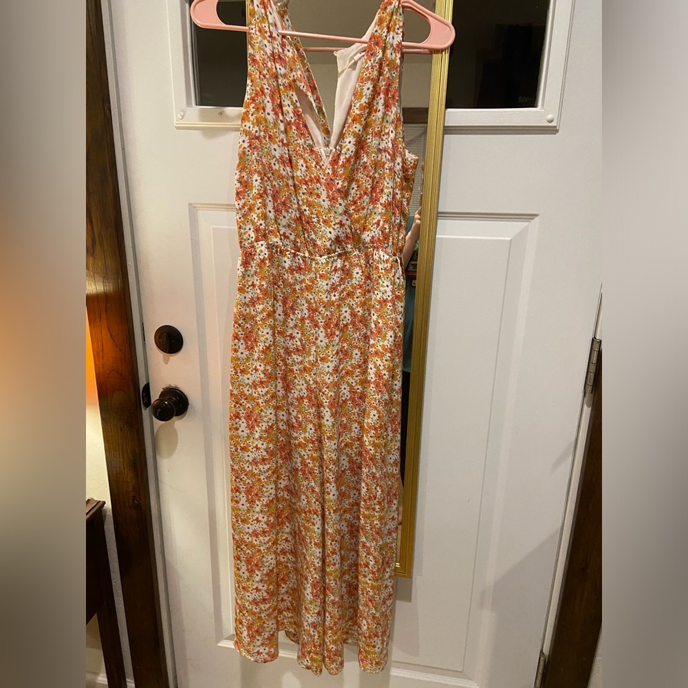 June & Hudson Floral Jumper!